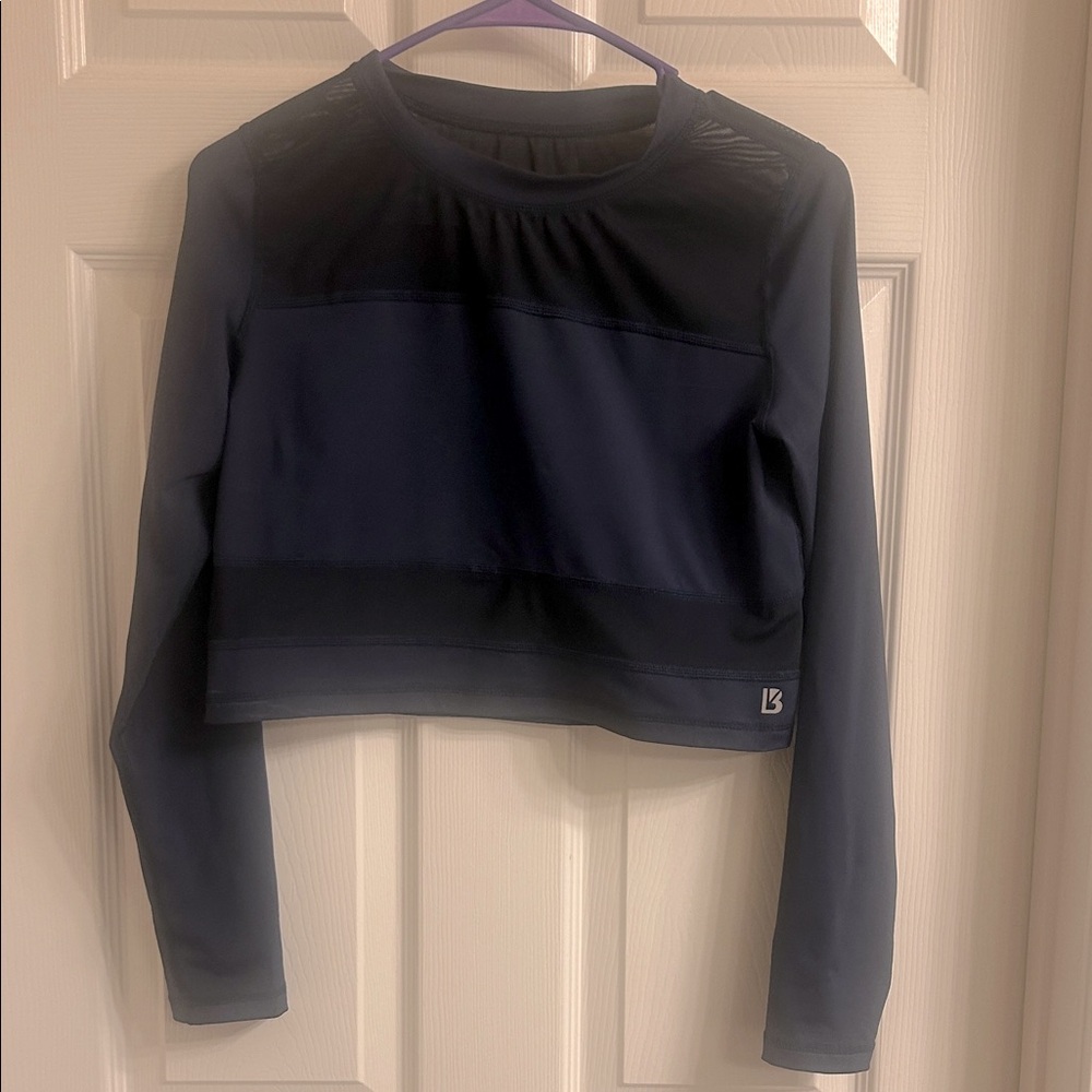 Buff bunny - navy mesh long sleeve crop top
